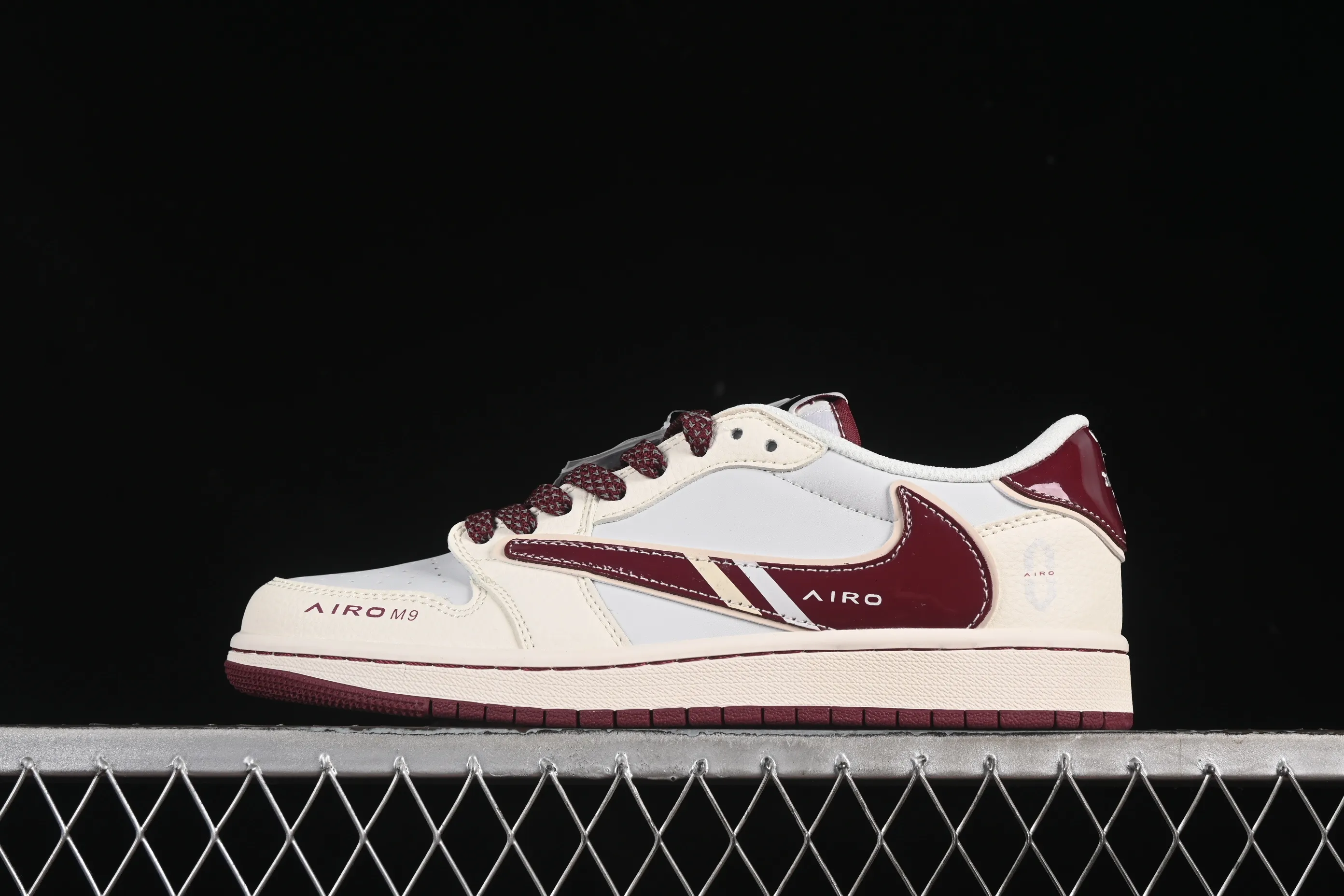 All Categories Air Jordan Jordan Series Basketball Shoes Air Jordan 1 Low High-end Customized Low-top Shoes Travis Scott x Fragment Design x Air Jordan 1 Low OG SP AJ1 Qiao 1 Ask the World Joint Jin Ruihong Low-top Cultural Casual Shoes FC1688-239